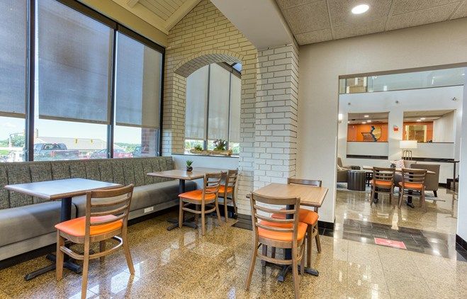 Drury Inn & Suites Collinsville