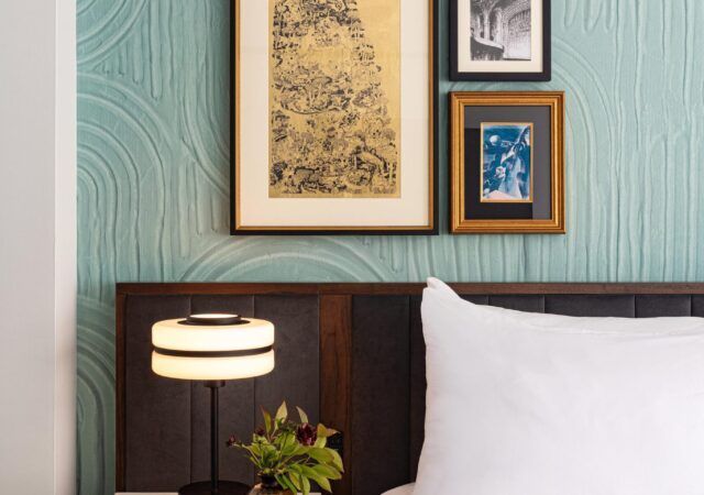 The Algonquin Hotel Times Square Autograph Collection