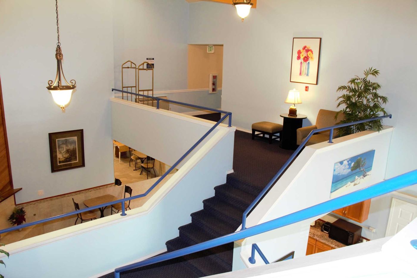 Marina Inn