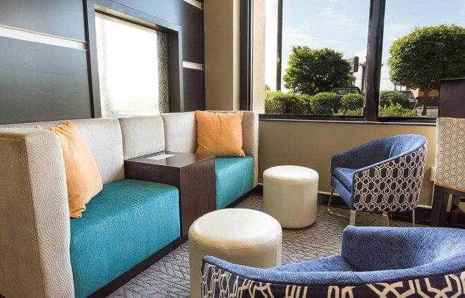 Drury Inn & Suites