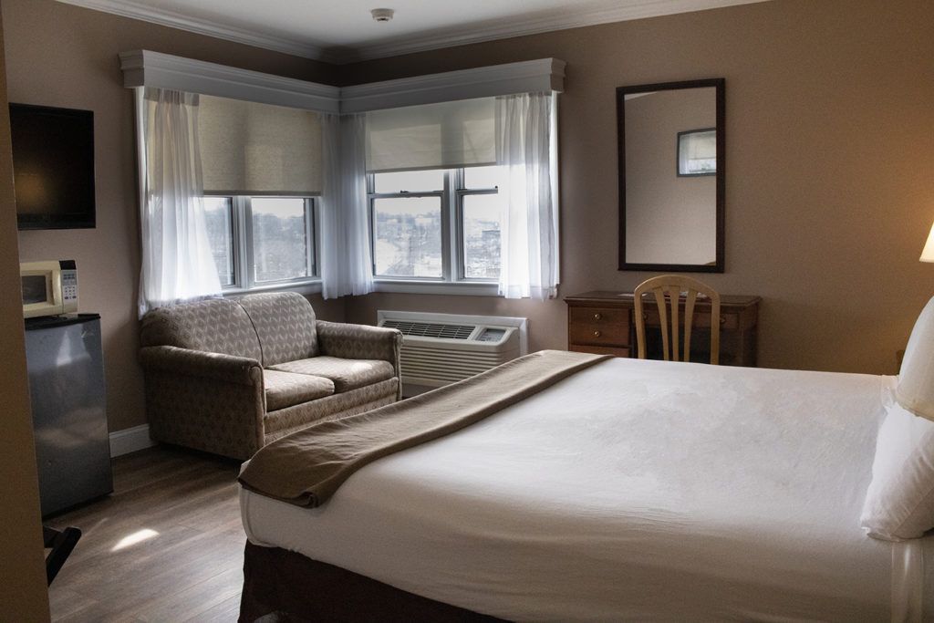 Inn on the Hudson
