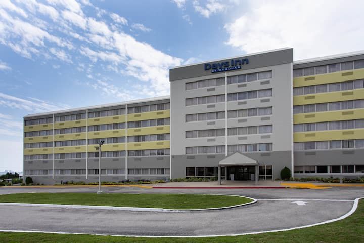 Days Inn by Wyndham