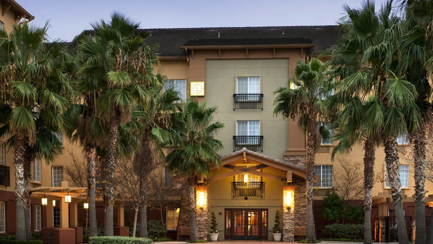 Larkspur Landing Sacramento
