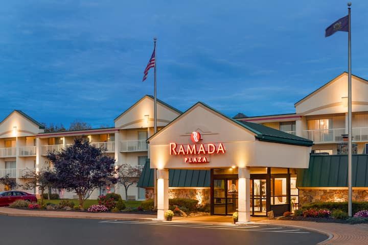 La Quinta Inn & Suites Portland