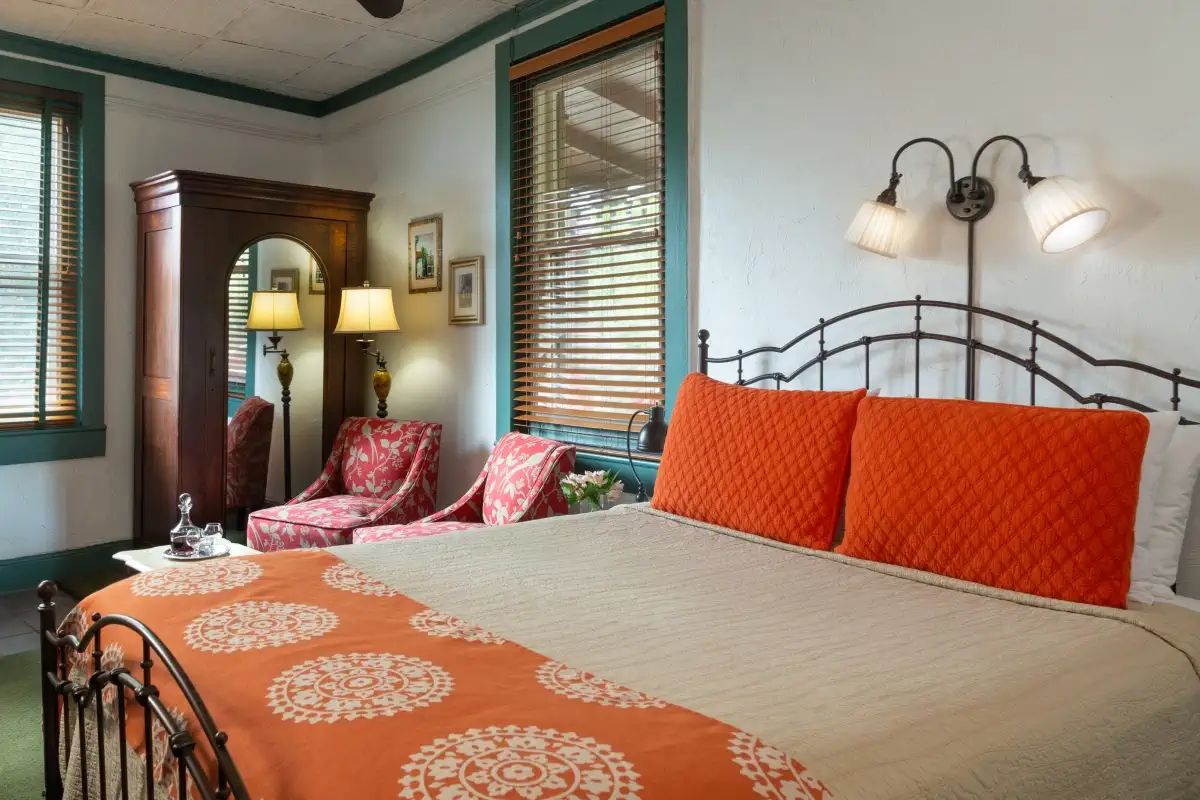 Saint Francis Inn Bed and Breakfast