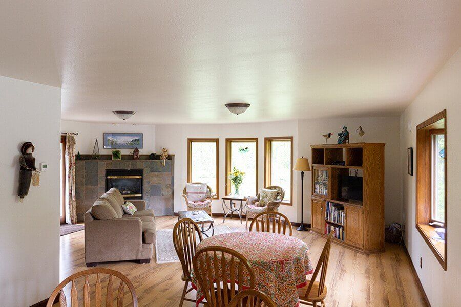 Inn at Tern Lake