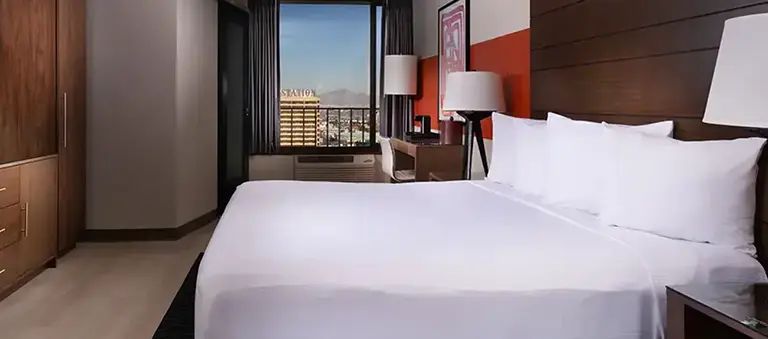 Plaza Hotel & Casino