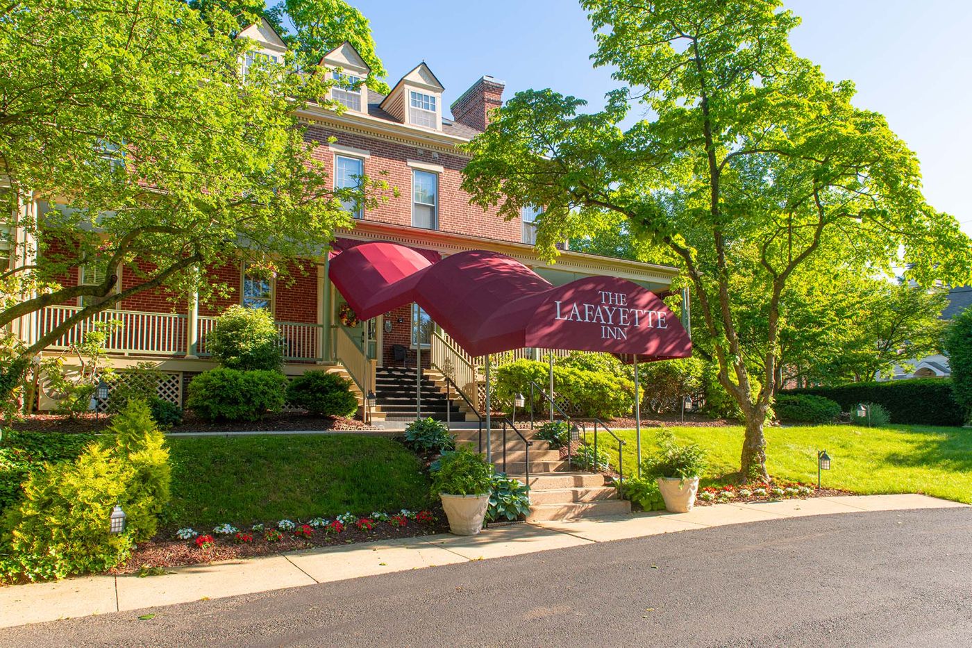 The Lafayette Inn