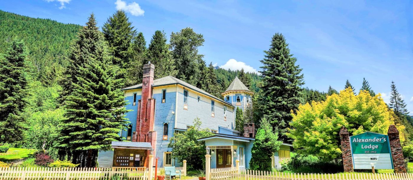Alexander's Lodge