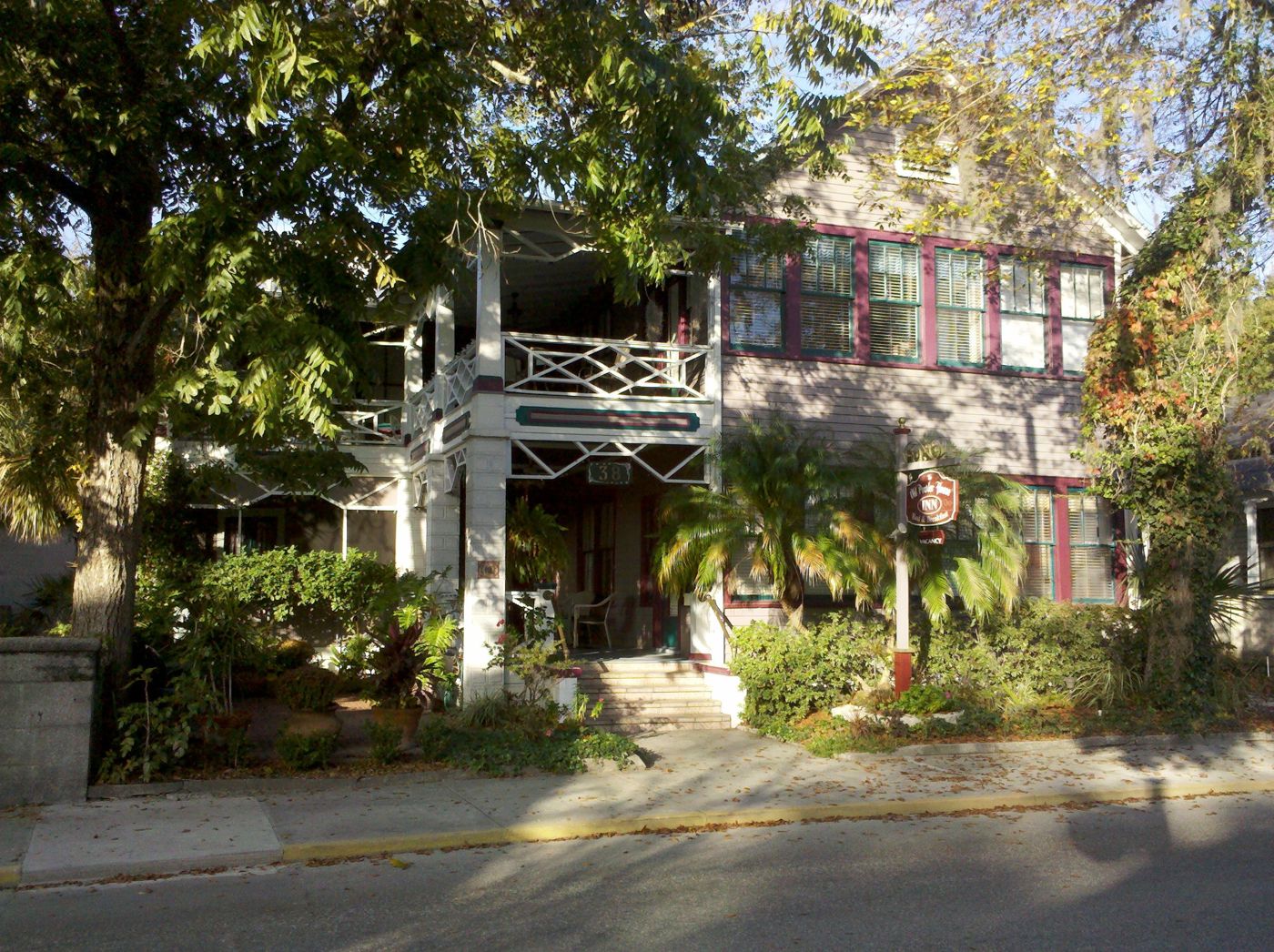 The Old Powder House Inn Bed & Breakfast