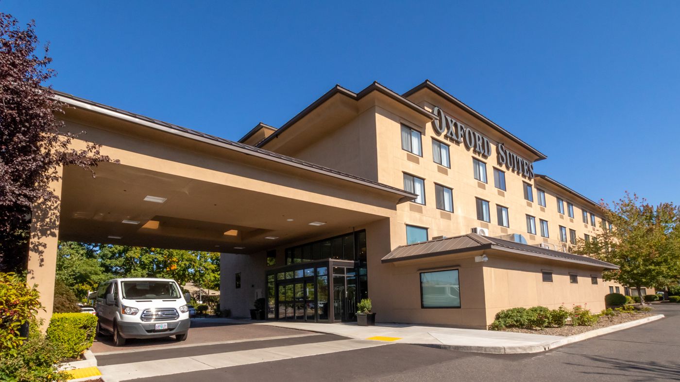 Oxford Suites