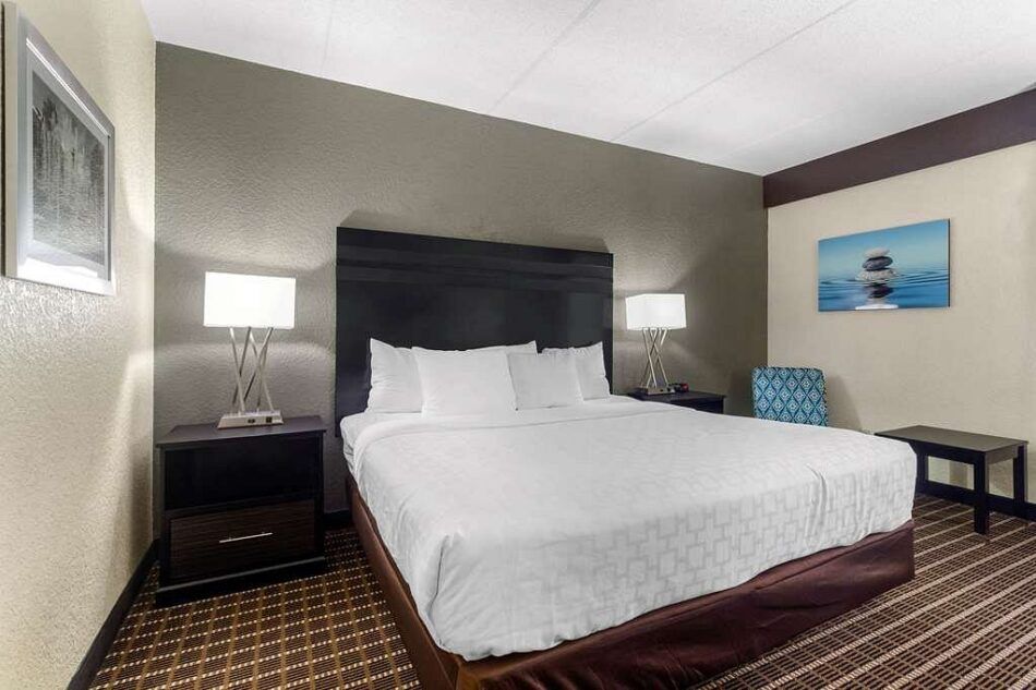 Sleep Inn & Suites
