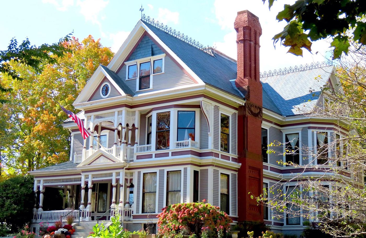 The Lady Mary Inn