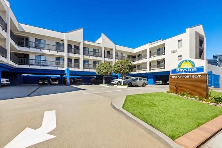 Days Inn by Wyndham San Francisco S/Oyster Point Airport