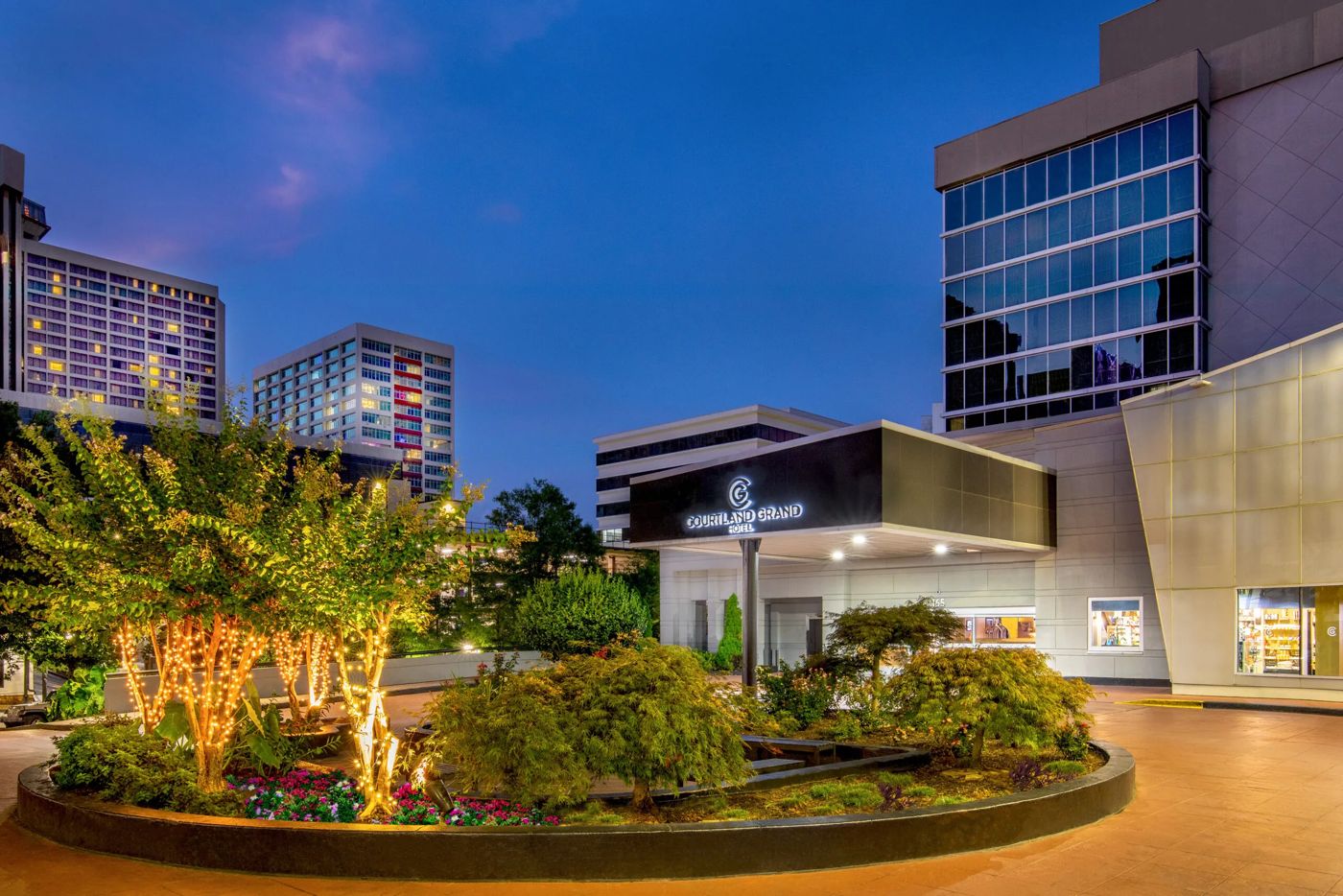 Courtland Grand Hotel