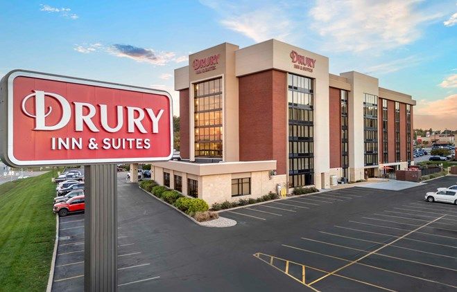 Drury Inn & Suites