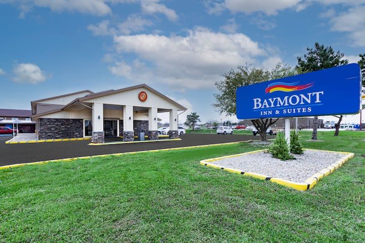 Baymont Perrysburg