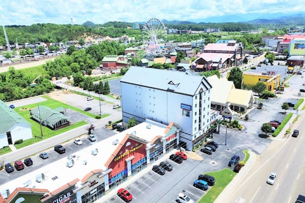 Mountain Vista Inn & Suites