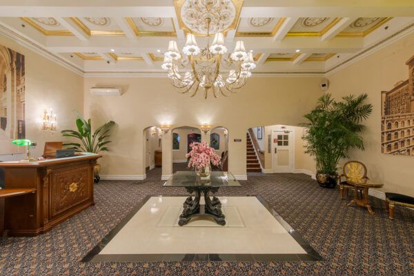 Hollywood Historic Hotel