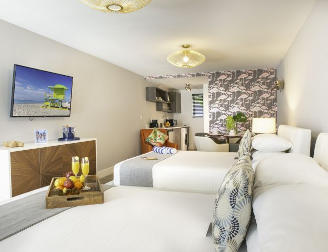 Waterside Hotel