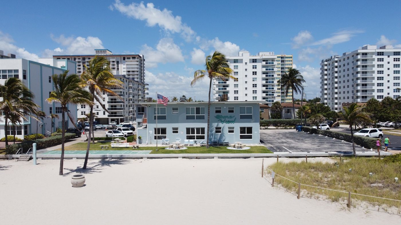 Shore View Hotel