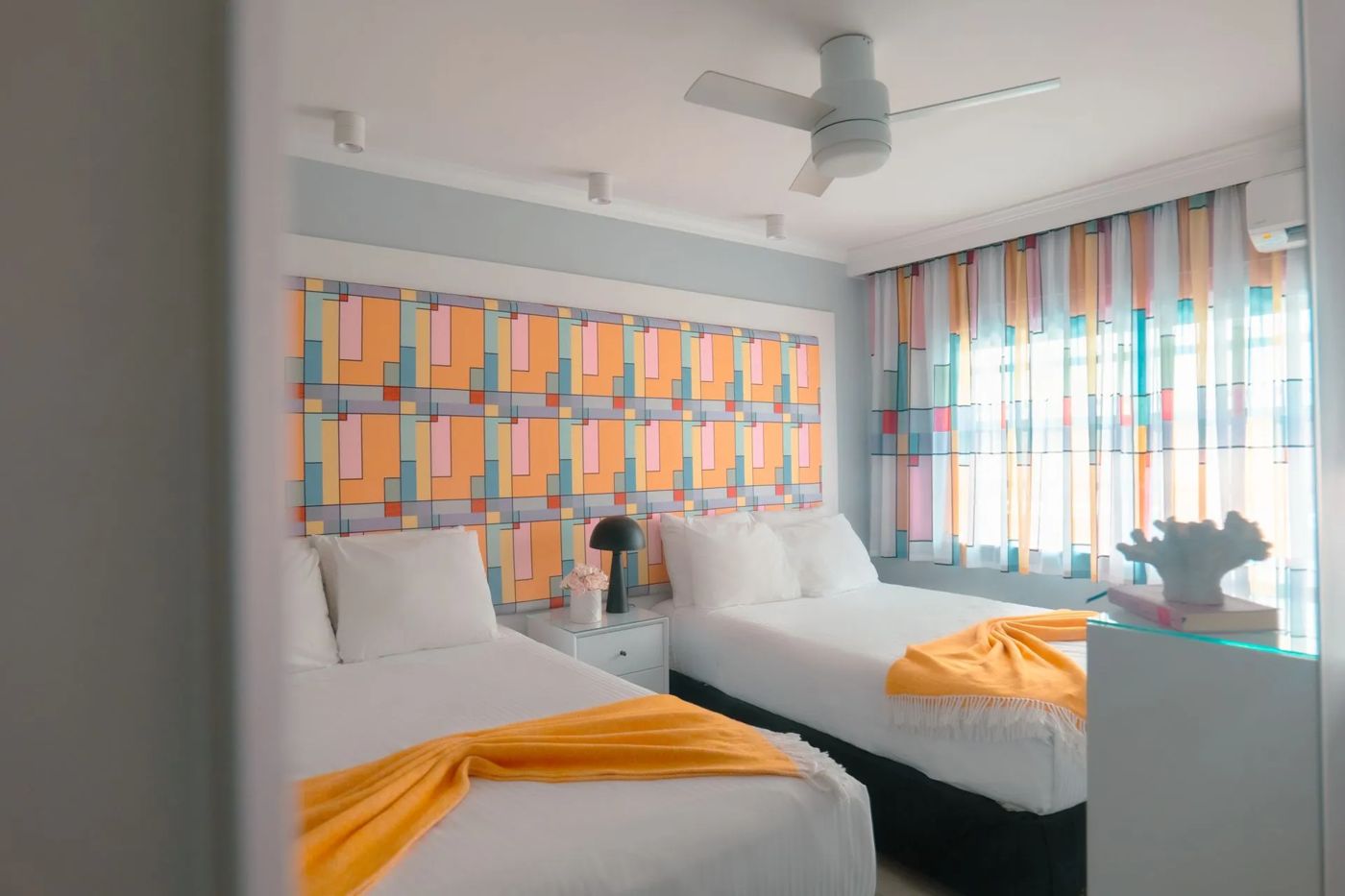 The Cove Hotel by Renzzi