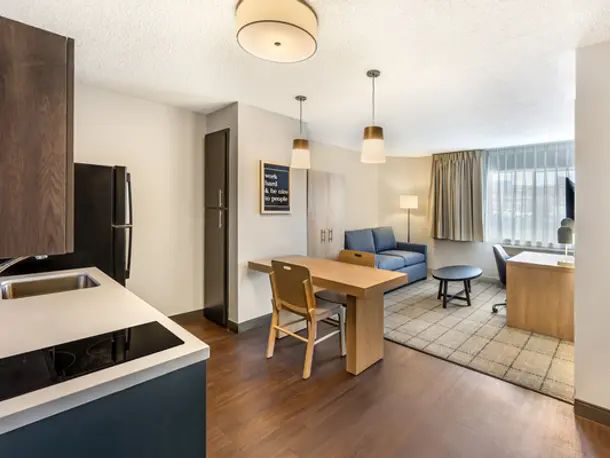 Sonesta Simply Suites - Doral