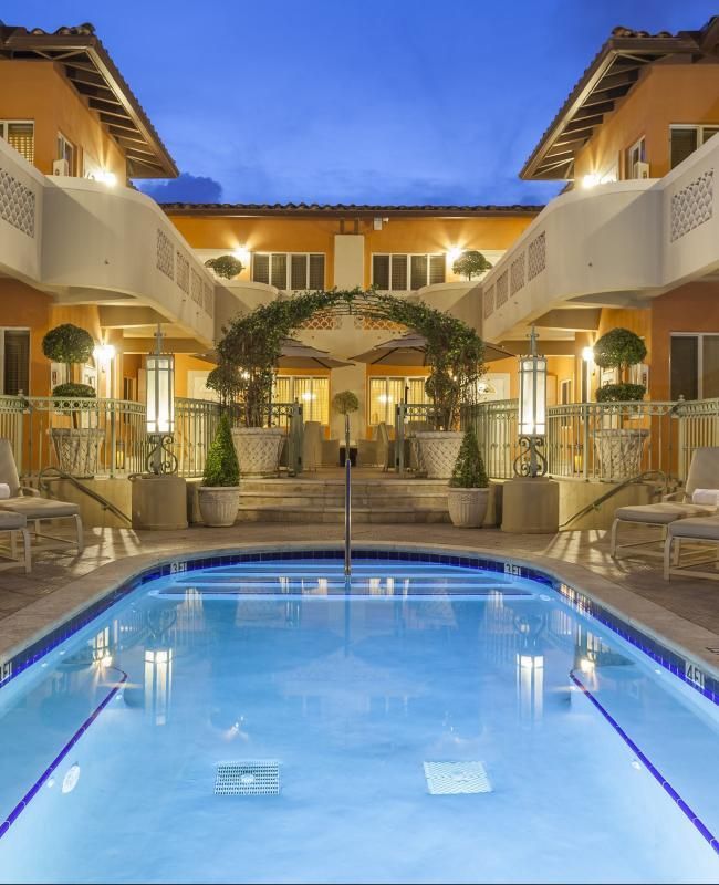 Sun Harbour Boutique Hotel
