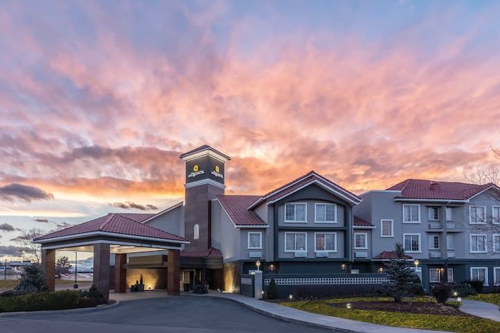 La Quinta Inn & Suites Denver Englewood Tech Center