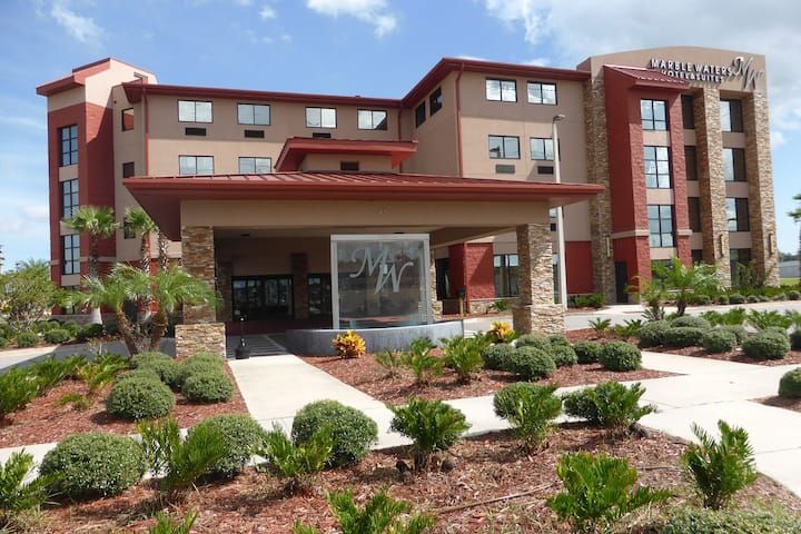 Marble Waters Hotel & Suites