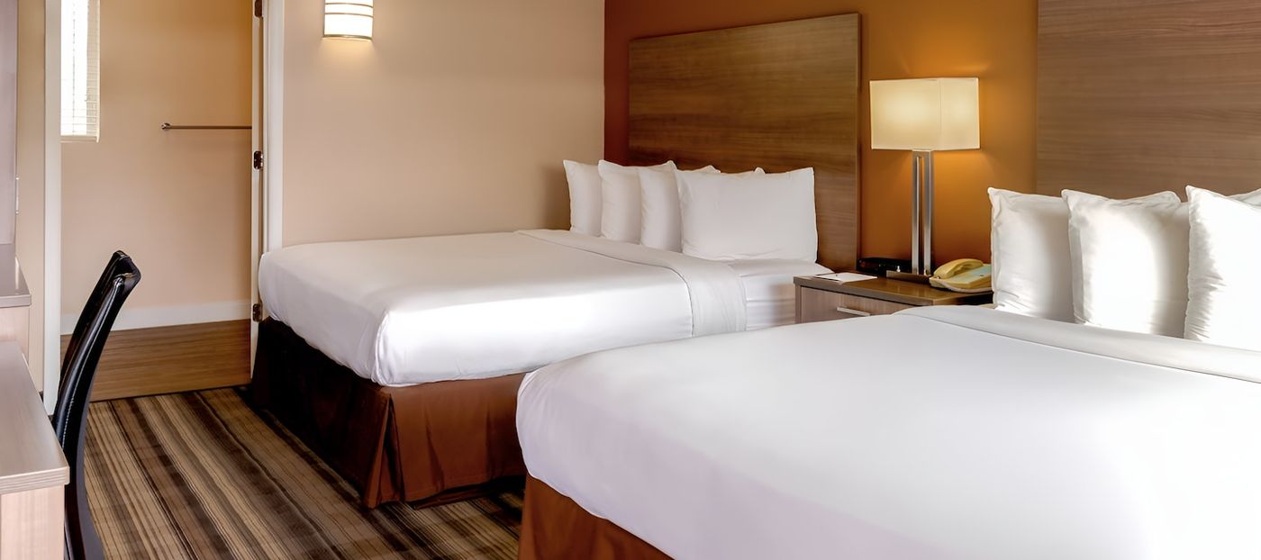 Boulder University Inn
