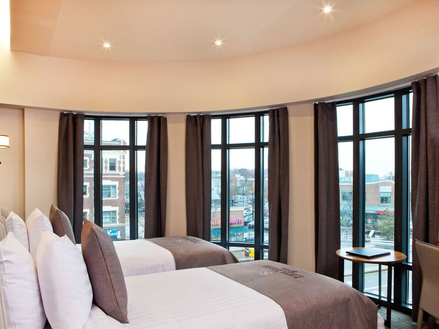 Porter Square Hotel