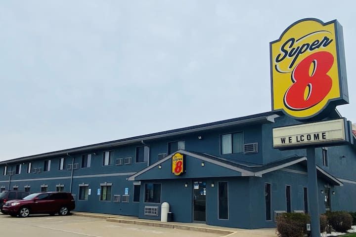 Super 8 Michigan City