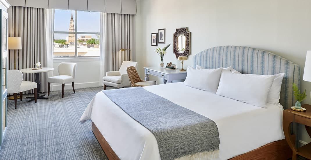 HarbourView Inn