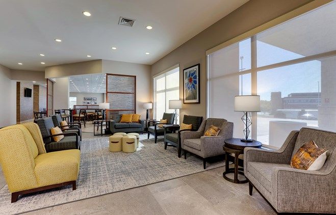 Drury Inn & Suites