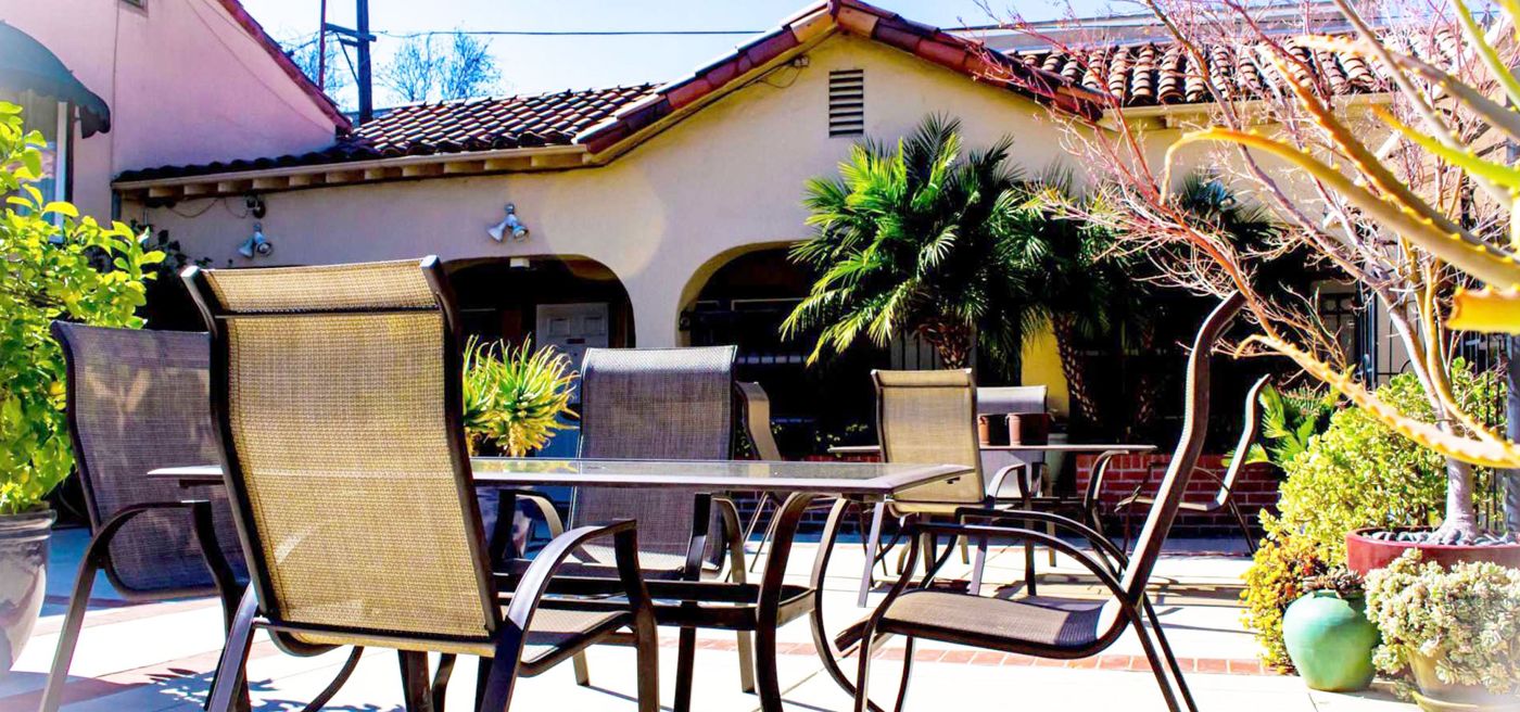 Garden Inn Hotel