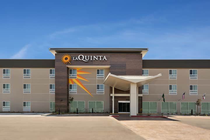La Quinta Inn & Suites San Bernardino