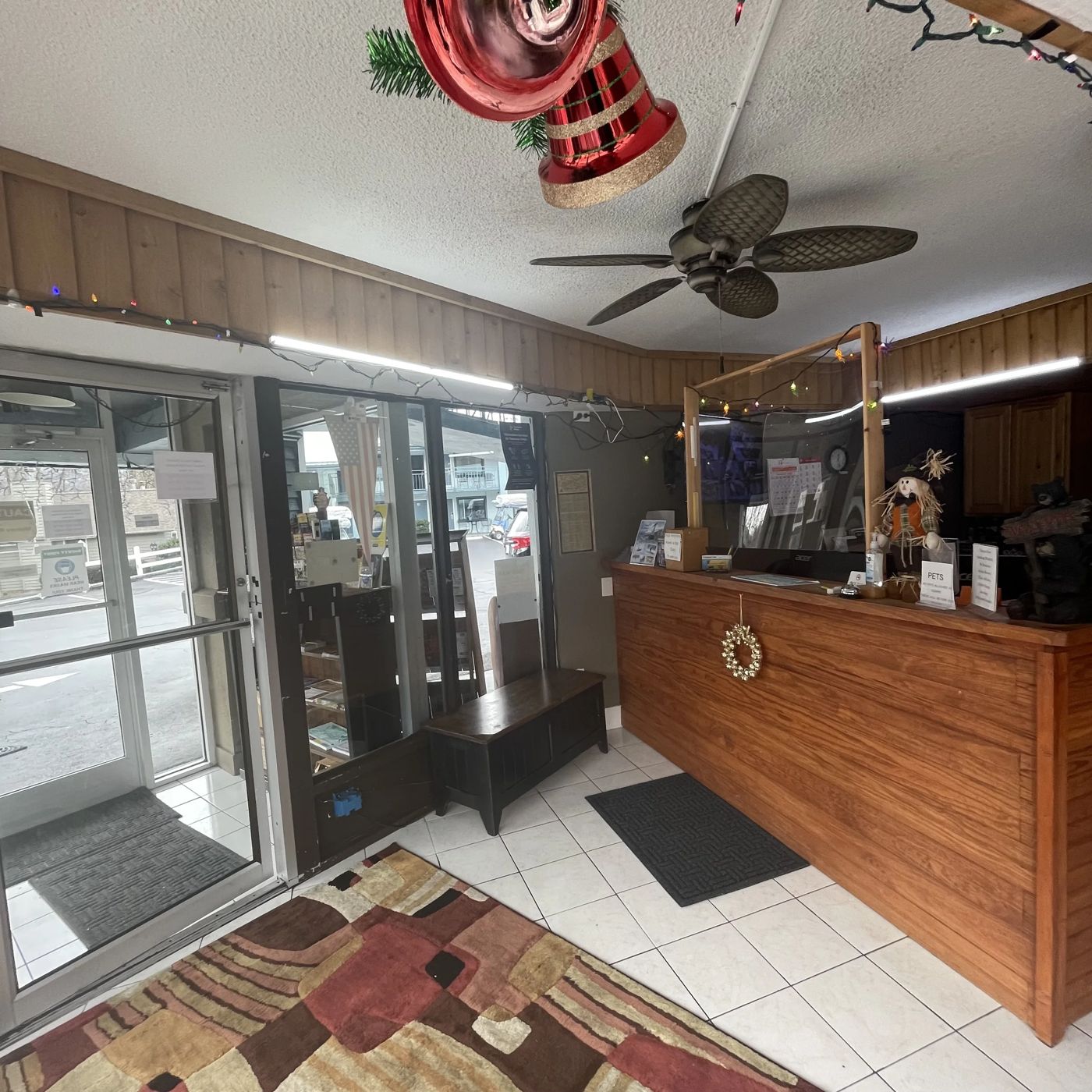 Country Town N' Suites