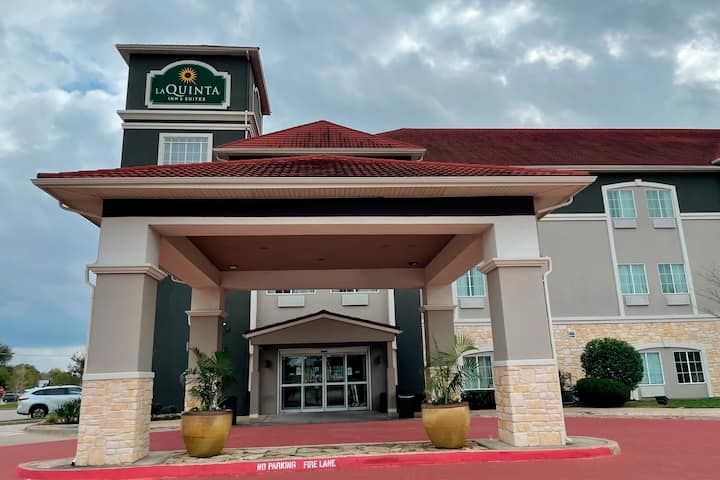 La Quinta Inn & Suites Waxahachie