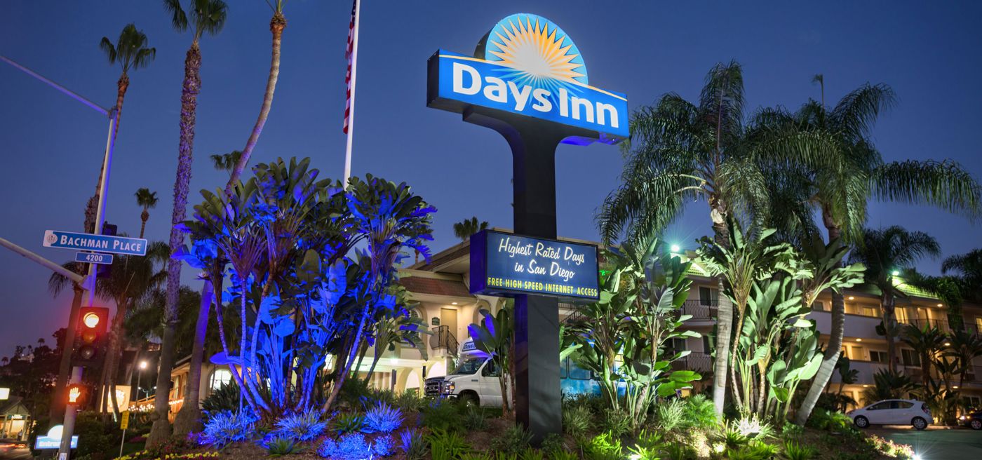 Days Inn San Diego Hotel Circle Near SeaWorld