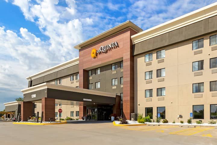 La Quinta Inn & Suites Des Moines-West-Clive