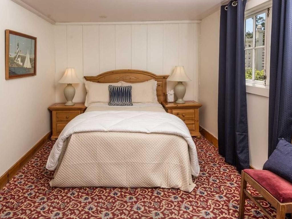 Jenner Inn