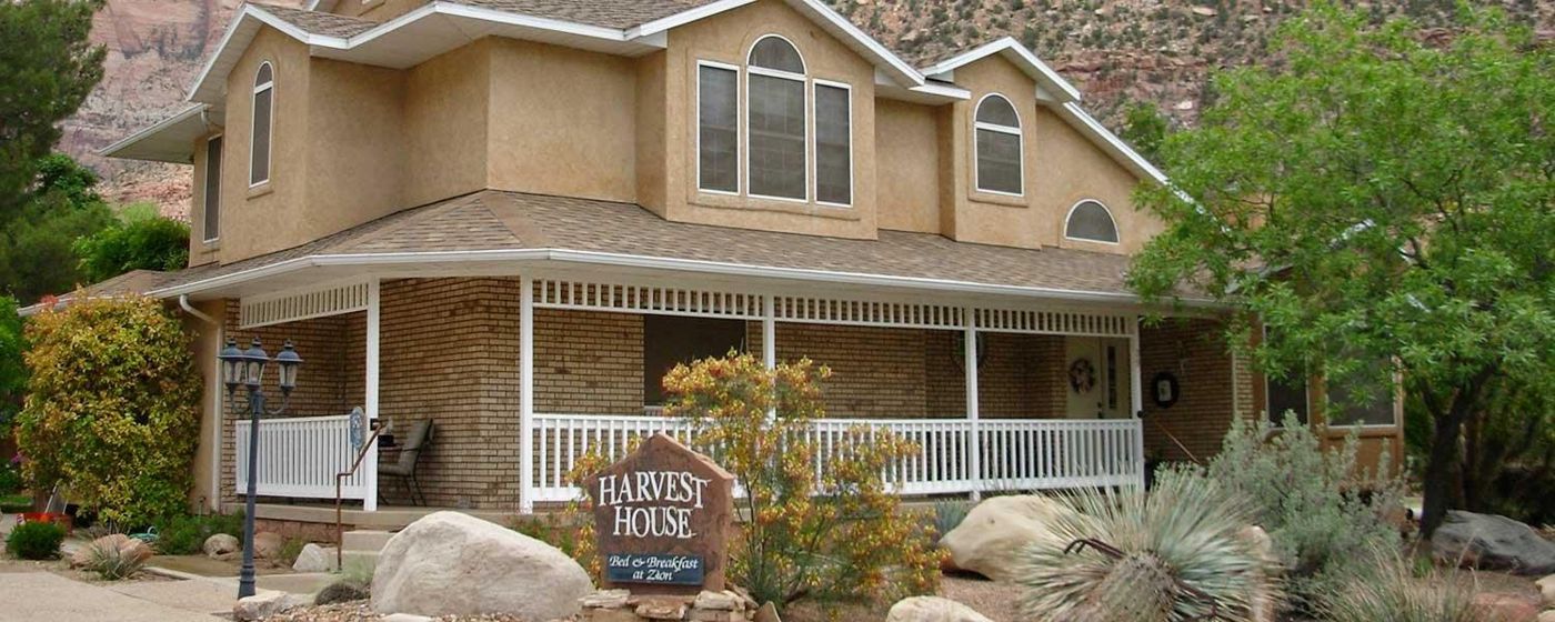 Harvest House Bed & Breakfast