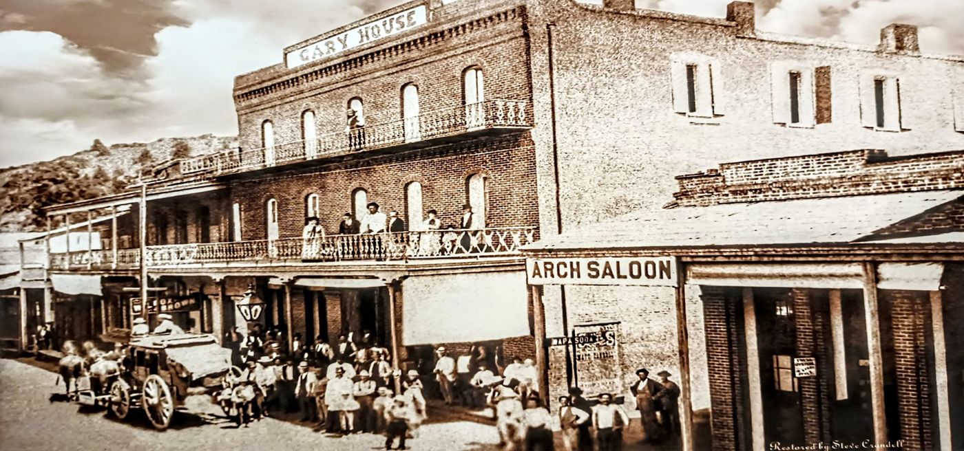 Historic Cary House Hotel