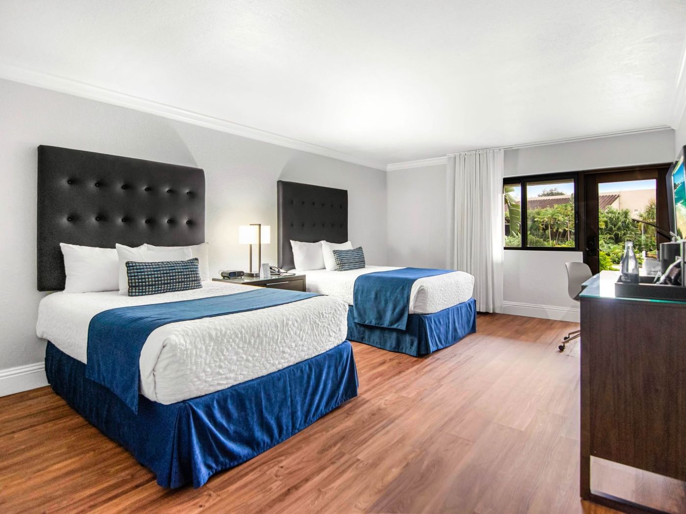 Miami Lakes Hotel