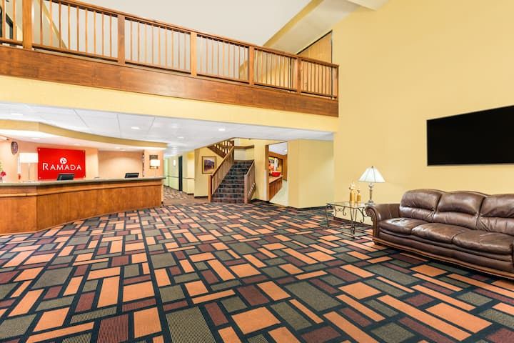 Ramada - Kent/Seattle Area