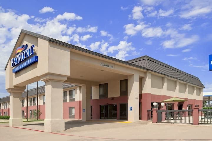 Baymont Lewisville