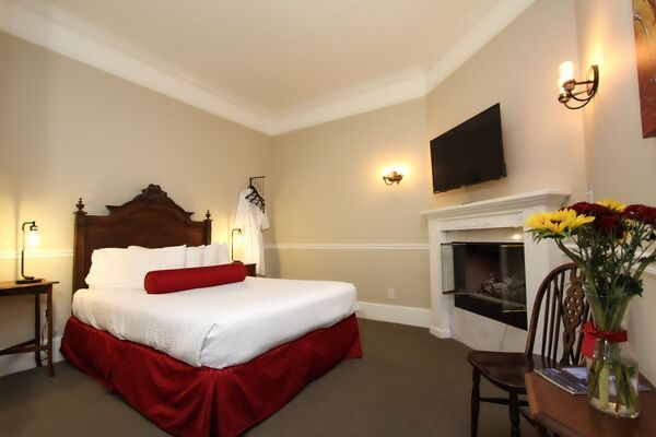 Inn at 161