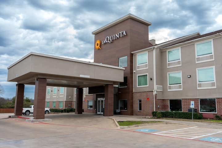 La Quinta Inn & Suites Dallas Mesquite