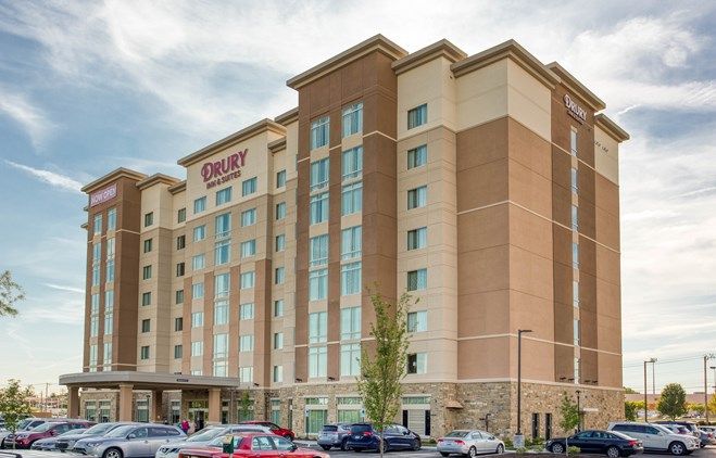 Drury Inn & Suites